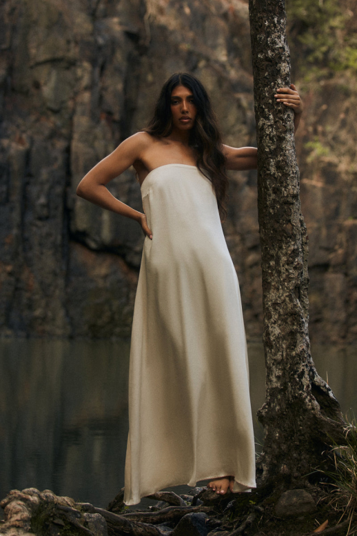 Meshki Luisa maxi šaty bez ramienok oblečenie piesku 4N0F626